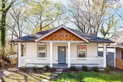 Image de Charming 3 Bdr Bungalow - Prime Dt Atl Location!