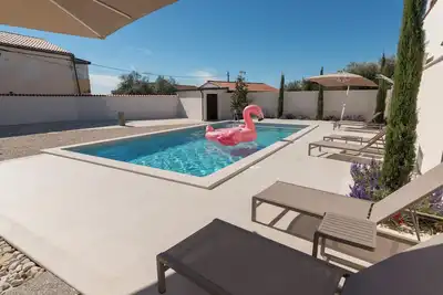 Image de Villa Roza (79156-K1) - Umag