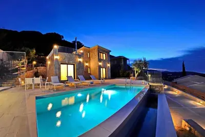 Stone Crafted Luxury Villas - Villa Artemis