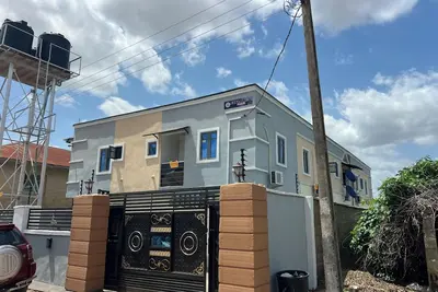 Image de Make Yourself at Home with Luxury Living and Unmatched Comfort