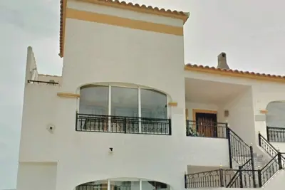 Image de 2 Bedroom apartment, with private roof terrace and communal pool. Amazing views!