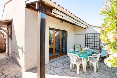 Image de Pavillon T2 avec Mezzanine et Parking Privatif à Gruissan