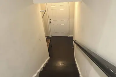 Image de Serene 3-bedroom townhome with family space in charming Frederick