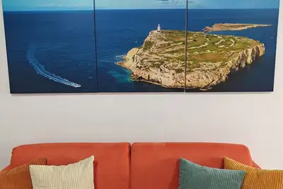 Image de The Exchange - Designer apartment in St Paul's Bay with views / 300 m from beach