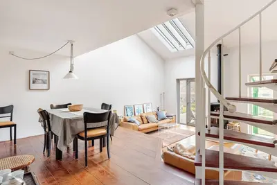 Image de All Yours: Full Property Rental- Anam Arís