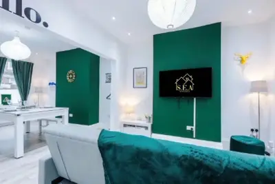 Image de Modern 2 - Bed House Near Manchester City Centre - Sleeps 6