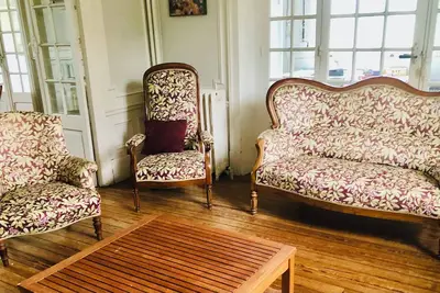 Image de Saint Lunaire. Grande maison familiale à 5 mn à pied de la grande plage.