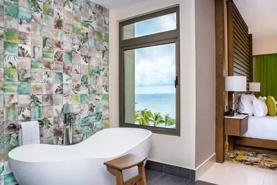 Image de Luxury Oceanfront Three Bedroom at Garza Blanca Cancun