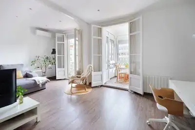 Image de Bright and Cozy 2-Bedroom Flat in Central Eixample, Barcelona