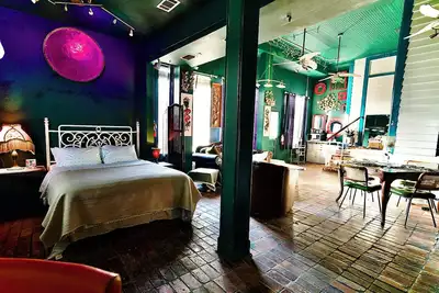 Image de Downtown Duplex in Walking district. Short walk to beaches, restaurants, casinos