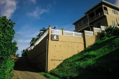 Image de Cr Entire villa-5 Br