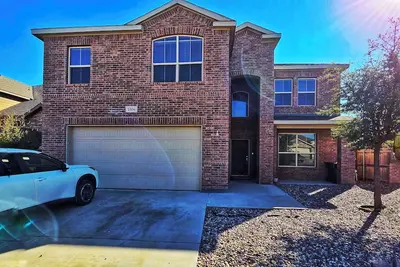 Image de Family Fortress – Huge 4br Retreat Game Room, Fire Pit, Playground & Fenced Yard