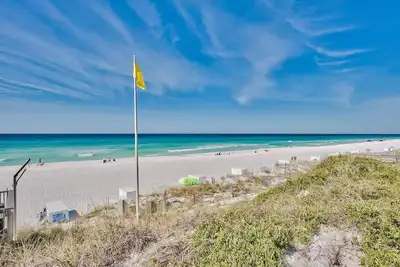 Image de Spacious 3br Beach Condo, Pool & Golf Course