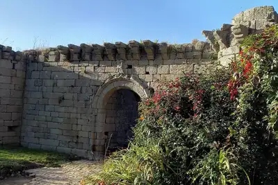 Image de Gite du manoir de Keryvoas à 900 m de la plage de Boutrouilles