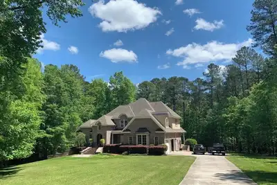 Image de Luxury Masters Rental 5br 4. 8 Acre Estate, Fire Pit, Gym, 2 Verandas