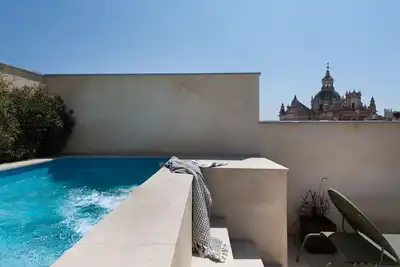 Image de Sun, Style & Seville - Premium Apartments with rooftop terrace and pool!