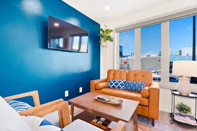 Image de Patio Suite Near Falls | Bbq & Outdoor Relaxation