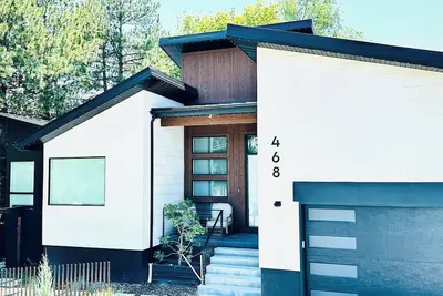 Image de Mountain Retreat, Hot Tub, 2 King Suites & Massage