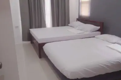 Image de Beautiful 2-bedroom apartment with Ac, beach front and huge parking lot