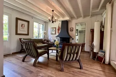 Image de Mahasiah _ Maison de Campagne Authentique – Havre de Paix pour Âmes Sensibles