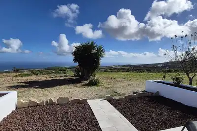 Image de Cozy stay with a beautiful sea view