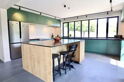 Image de Ferme Valentour 24 lits, idéal pour les familles et les séminaires d'entreprise.