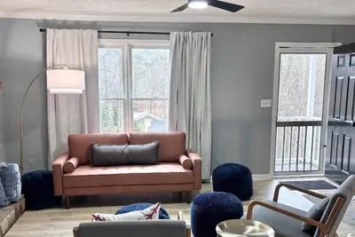 Image de Basecamp on Redtop - Lakepoint, renovated, firepit