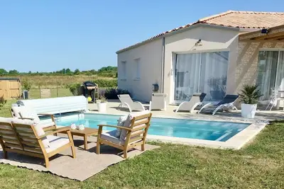 Image de La Villa Bohème 4| Piscine chauffée  Pétanque  Proche O'Gliss