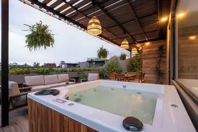Image de Luxury Penthouse + Private Rooftop Jacuzzi + Condesa Views