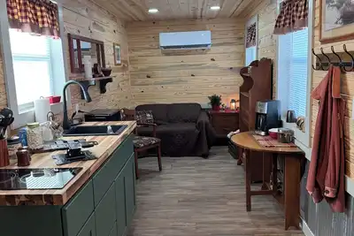 Image de Cozy 1-bedroom lodge in lovely Protection Ks with Ac