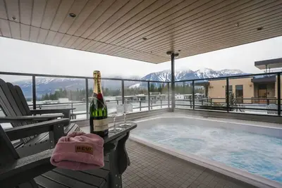 Image de Zen Revy in Mackenzie Village