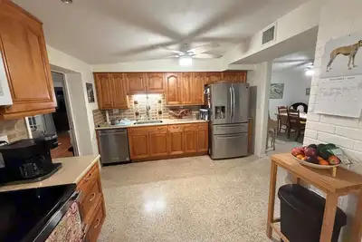 Image de Extended Stay: Pet Friendly, Bright & Spacious Getaway Home