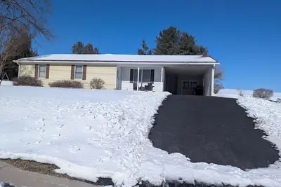 Image de Spacious Frederick County Retreat