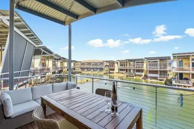 Image de Room for Everyone | Lagoon-Front, Pools & Beach Access, pet friendly