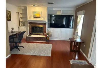 Image de My family’s little nest, where our kids grew.