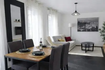 Image de Grand Duplex pour 8 personnes 2 salles de bains proche Disneyland et Paris