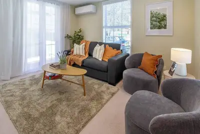 Image de Classic and Comfy Townhouse + Carpark on Colombo