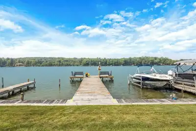 Image de Cozy Clam Lake Waterfront Cottage w/ Kayaks