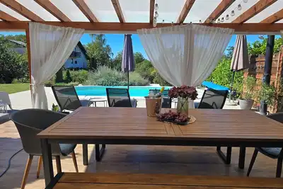 Image de Hilltop house with jacuzzi, sauna, pool, barbecue, and orchard