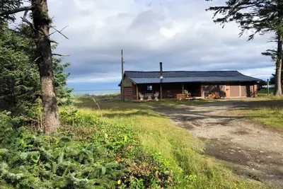 Image de Ocean Front Log Cabin on Haida Gwaii