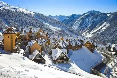 Image de Beautiful Aranese house with charm, views and Provençal decoration.