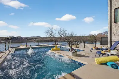 Image de 118 Colorado Retreat | Concierge Services