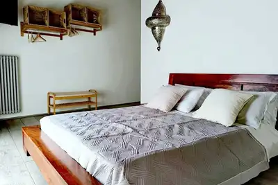 Image de Sunflowers abode Your rustic home in the center of all Tuscan destinations!