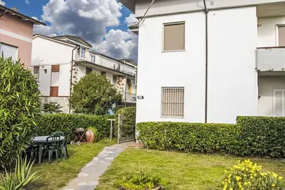 Image de Bel appartement pour 4 personnes avec climatisation, Wifi et patio