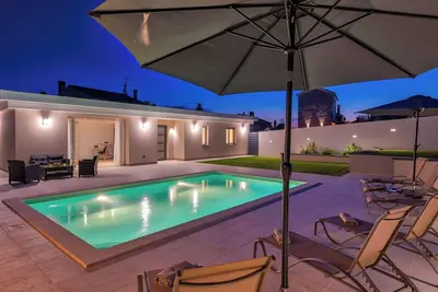 Image de Maison de vacances privée avec Wifi, piscine privée, climatisation, Tv, terrasse, vue panoramique