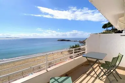 Image de Bel appartement proche plage à Roses avec parking privé