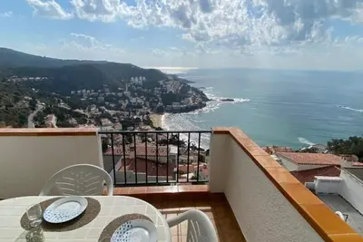 Image de Bel appartement à Canyelles Petites avec terrasse, barbecue et parking pour 6 personnes