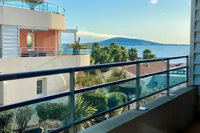 Image de Bel Appart Climatisé à Mèze avec Parking