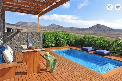 Image de Villa San Luis - Peaceful Island Villa with Pool, Views & Breezes