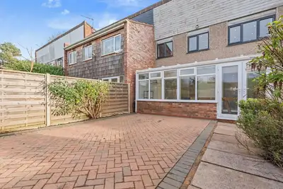 Image de New! Sleeps 6|Free Parking|Long stays| Contractors\n\nShare\n\nSaved